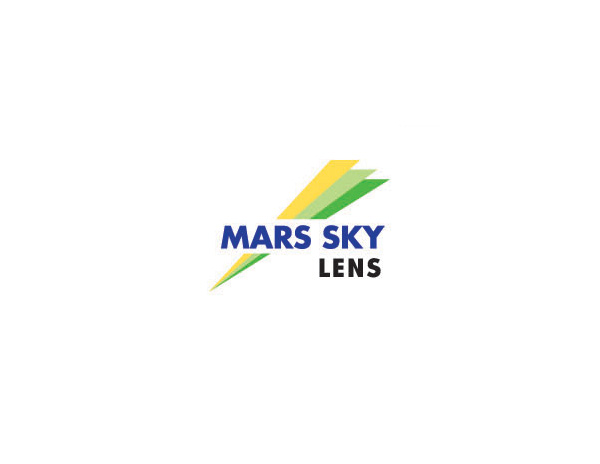MARS SKY环保材料回收公司标志设计，采用了黄，浅绿，深绿等色彩。
